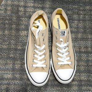 Converse Chuck Taylor 11.5 NIB papyrus